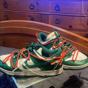 Off-White Green and White Sneakers Classic Design